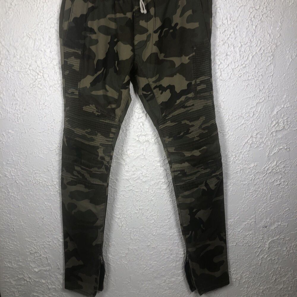 PACSUN Camo Cargo Pants Men’s Size Medium (30-32)